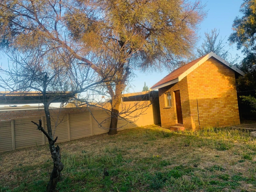 3 Bedroom Property for Sale in Deneysville Free State